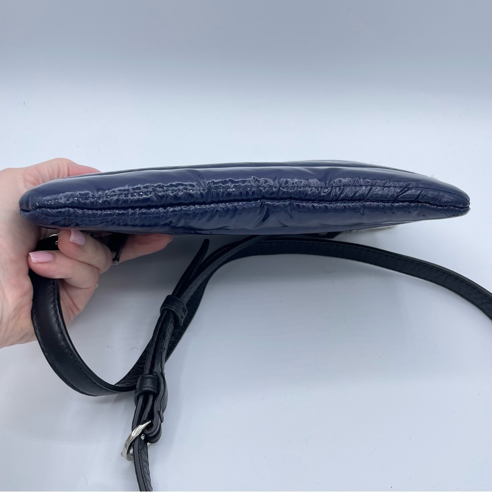 Think Royln Bum Bag Crossbody Blue - Picture 10 of 16